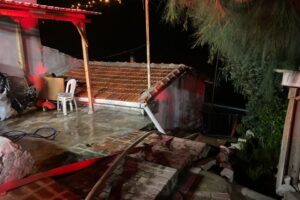 İzmir'in Çiğli ilçesinde, alkollü olduğu ileri sürülen Ali A., eşi