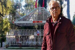 Antalya’da, eşine verdiği en güzel kabri yaptırma sözünü 23 yıl