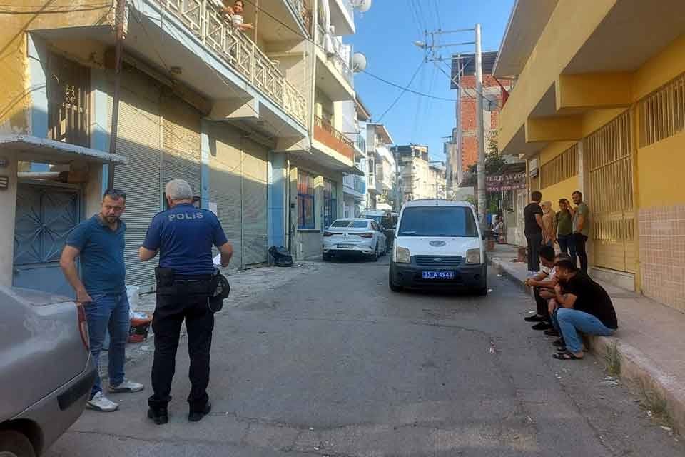 İZMİR'in Buca il&ccedil;esinde, Suriye uyruklu olduğu &ouml;ğrenilen Hamdo A., iddiaya
