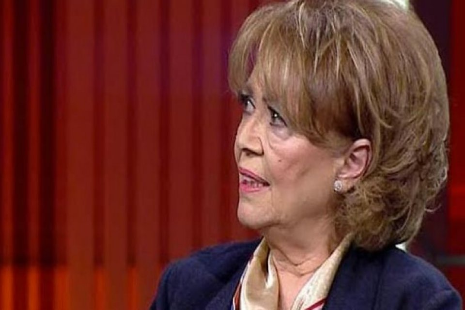 Eski Devlet Bakanı Önay Alpago'nun aracına 15 Temmuz Şehitler Köprüsü'nün