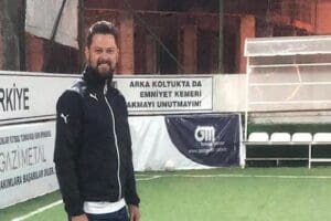 Sakarya'nın Serdivan il&ccedil;esinde, eski eşi ile tartıştıktan sonra &uuml;zerine benzin