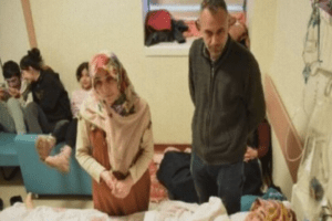 Kahramanmaraş merkezli 10 ili etkileyen depreme ailesiyle Adıyaman'da yakalanan M&uuml;sl&uuml;m