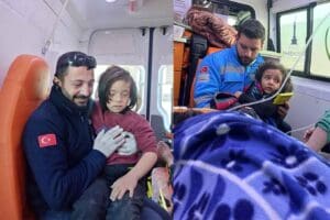 İzmir B&uuml;y&uuml;kşehir Belediyesi Eşrefpaşa Hastanesi ekipleri, depremin etkilediği illerden Antakya&rsquo;da