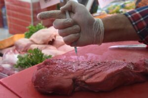 T&uuml;rkiye Koyun Ke&ccedil;i Yetiştiricileri Merkez Birliği Başkanı Nihat &Ccedil;elik, bazı