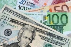 Dolar 8,36 TL, Euro ise 10,05 TL'den işlem g&ouml;r&uuml;yor. Dolar,