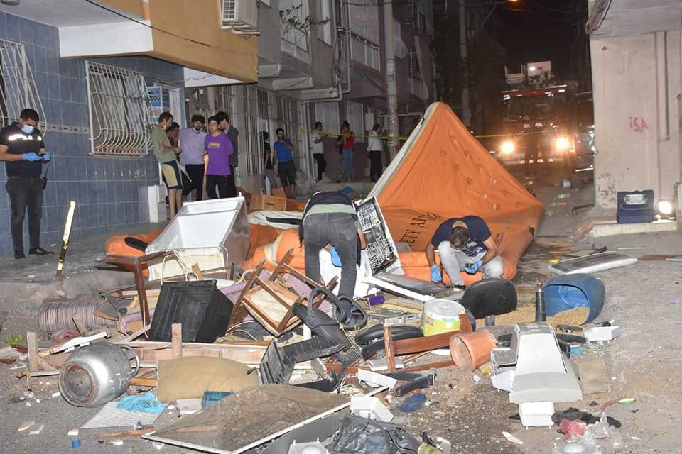 İzmir'in Buca il&ccedil;esinde, ev sahibinin evinden &ccedil;ık dediği kiracı Erol