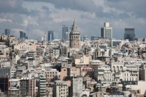 Depremzedelerin barınma ihtiyacı i&ccedil;in başlatılan "Evim Yuvan Olsun" kampanyasına bug&uuml;n