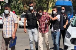 Şanlıurfa&rsquo;da &uuml;zerine d&ouml;k&uuml;len tinerin alev alması sonucu hayatını kaybeden Filistinli