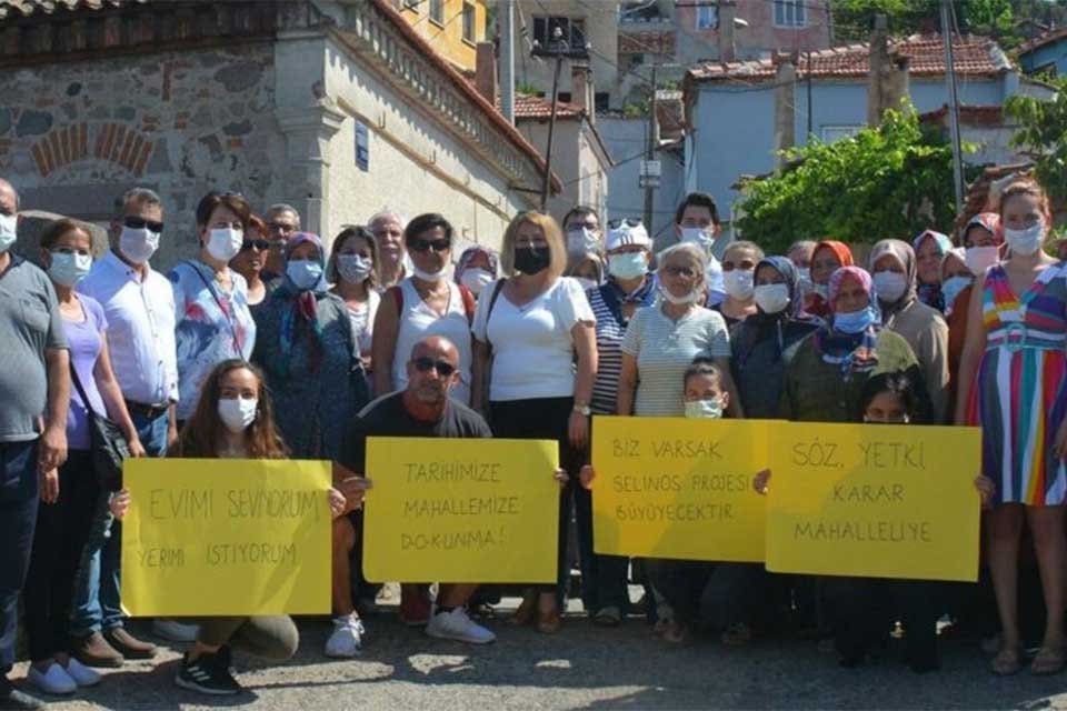 İzmir Bergamalılar&rsquo;a bayram zehir oldu. Tarihi Ulu Cami Mahallesi&rsquo;nde dere