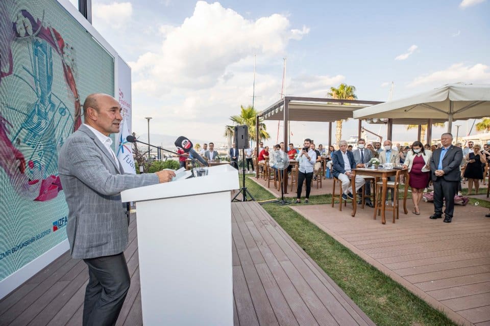İzmir B&uuml;y&uuml;kşehir Belediye Başkanı Tun&ccedil; Soyer, Fashion Prime ve Fashion