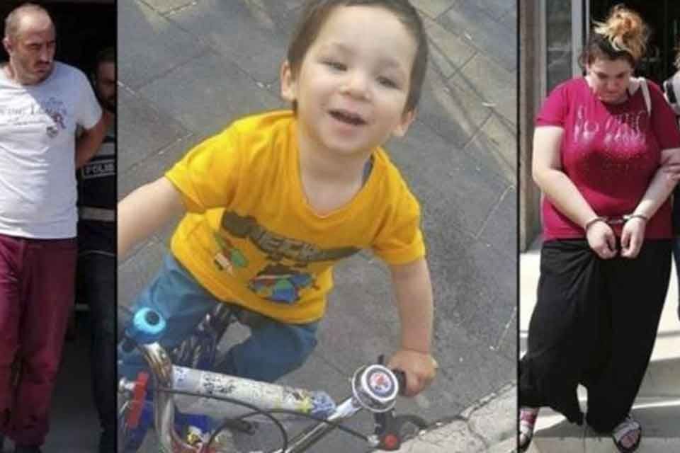 İzmir'de bir &ccedil;ukurda elleri bağlı şekilde &ouml;l&uuml; bulunan Eymen bebeğin