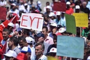 &Ccedil;alışma Bakanı Vedat Bilgin EYT&rsquo;de prim g&uuml;n sayısının eşitleneceğini s&ouml;yleyerek