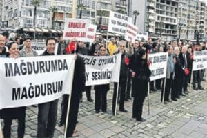Milyonlarca memur ve memur emeklisinin merakla beklediği 3600 ek g&ouml;sterge
