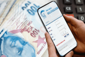SGK'nin maaş hesaplama robotundan aylıklarını kontrol eden EYT'liler y&uuml;zde 30