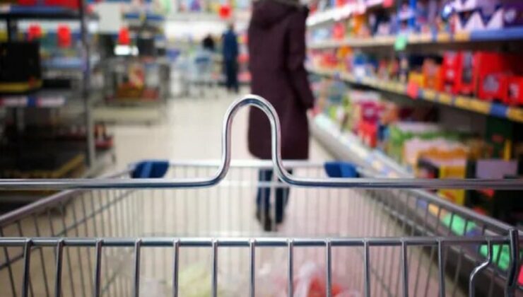 'Fahiş fiyat' cezasına çarptırılmışlardı: Tüketiciler, zincir marketlere dava açabilecek