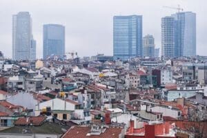 Y&uuml;ksek ev kiralarına &ccedil;&ouml;z&uuml;m bulmak amacıyla 4 bakanlıktan uzmanların bir