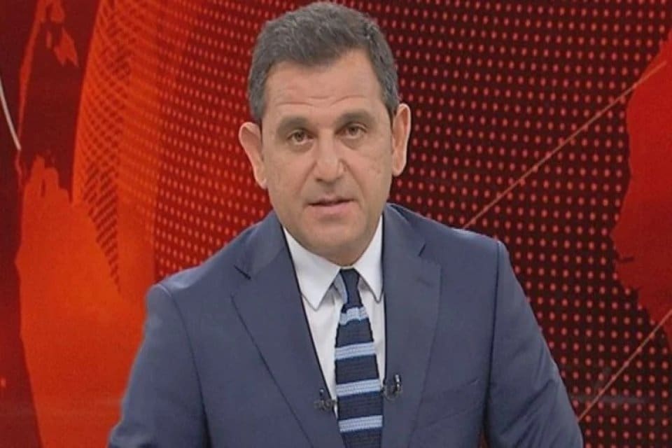 Gazeteci Fatih Portakal, Ankara'da AK Parti'nin hazırladığı 'T&uuml;rkiye Y&uuml;zyılı' tanıtım