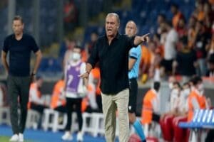 Terim, &uuml;&ccedil; İtalyan takımının UEFA Şampiyonlar Ligi'nde yollarına devam ettiğini