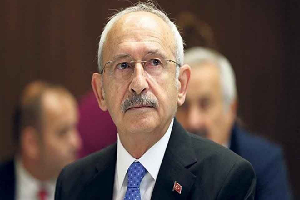 Daha &ouml;nce zamlara tepki olarak elektrik faturasını &ouml;demeyeceğini a&ccedil;ıklayan CHP