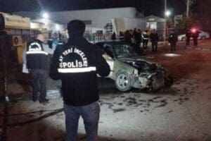 Bursa'da &ouml;n&uuml;ndeki otomobili ge&ccedil;meye &ccedil;alıştığı sırada Abdullah Cabi&rsquo;nin (26) direksiyon