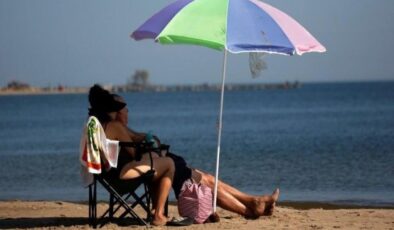 Feci ölüm: Plaj şemsiyesi göğsüne saplandı