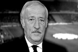 Fenerbah&ccedil;e ve T&uuml;rk futbolunun &ouml;nemli isimlerinden Ziya Şeng&uuml;l, 79 yaşında