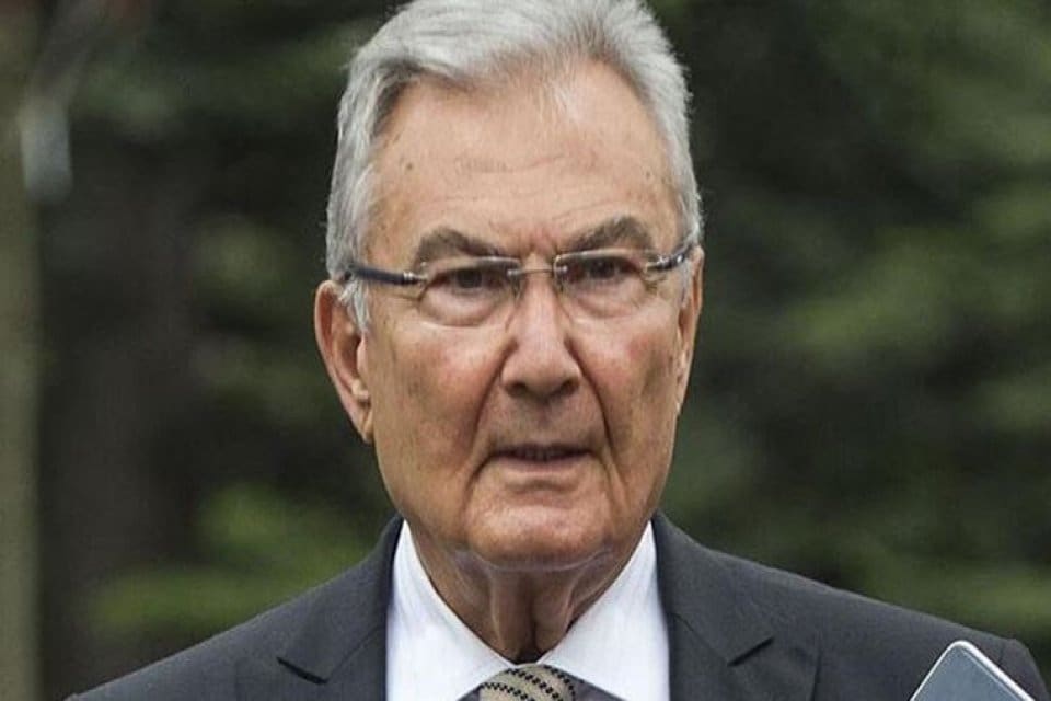 Eski CHP Genel Başkanı Deniz Baykal ile bazı eski MHP'li