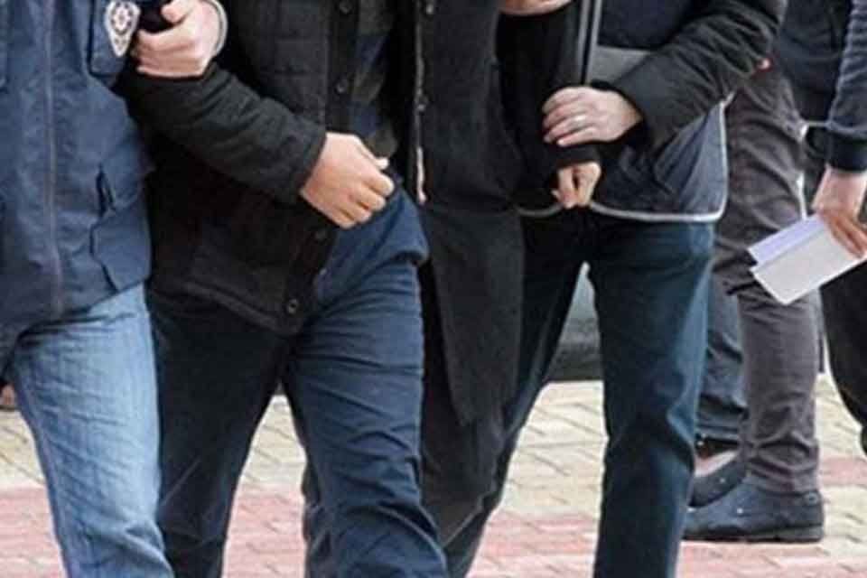 İstanbul merkezli 8 ilde FET&Ouml;&rsquo;n&uuml;n emniyet mahrem yapılanmasına y&ouml;nelik operasyon