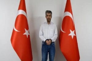 FET&Ouml;&rsquo;n&uuml;n g&uuml;ncel finans yapılanmasında yer alan Mehmet Cintosun, MİT tarafından