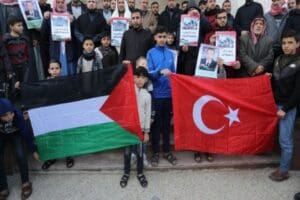 T&uuml;rkiye'nin 10 ilini ve Suriye'nin kuzeybatı b&ouml;lgelerini vuran Kahramanmaraş merkezli