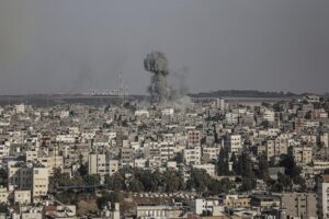 İsrail&rsquo;in Gazze&rsquo;ye y&ouml;nelik 3 g&uuml;nd&uuml;r devam eden saldırılarının ardından İsrail