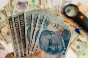 Finansal kesim dışındaki firmaların net d&ouml;viz a&ccedil;ığı, ocakta 88 milyar