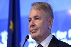 Finlandiya Dışişleri Bakanı Pekka Haavisto, tehdit durumunda NATO'dan destek alacaklarına