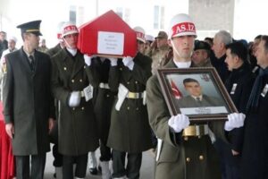 Fırat Kalkanı Harekatı b&ouml;lgesinde ter&ouml;ristlerin saldırısı sonucu şehit olan Uzman