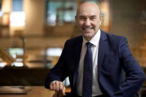 Fitch Ratings, İzmir Büyükşehir Belediyesi'nin notunu AAA olarak belirledi. Uluslararası