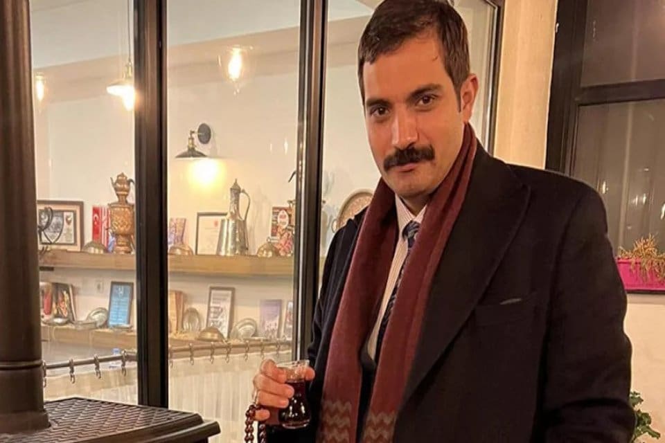 Sinan Ateş cinayetinin tetik&ccedil;isi olduğu iddiasıyla g&ouml;zaltına alınan Eray &Ouml;zyağcı,