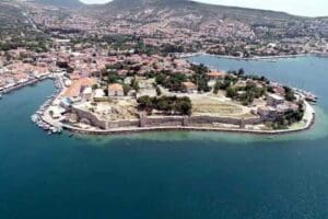 İzmir'in Fo&ccedil;a İl&ccedil;esi'nde yer alan Fo&ccedil;a adalar etabı 4369 Sayılı