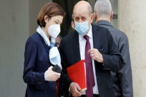 Rusya&rsquo;nın, Ukrayna&rsquo;ya başlattığı askeri harekatın ardından Fransa Savunma Bakanı Florence