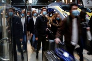 Fransa'da Bilim Konseyi, ocak ayından itibaren yeni tip corona virüs