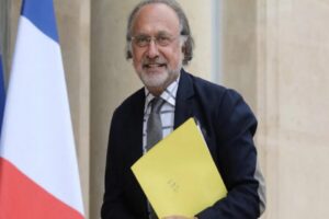 Fransız milyarder milletvekili Olivier Dassault (69), Calvados bölgesindeki helikopter kazasında
