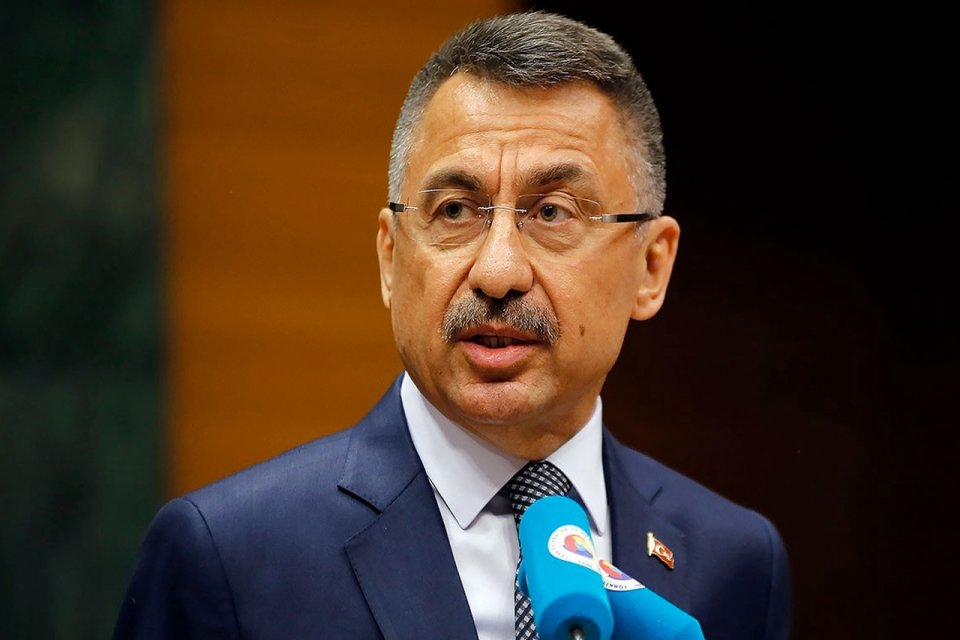 Ankara'da Siber Güvenlik Zirvesi'nde konuşan Cumhurbaşkanı Yardımcısı Fuat Oktay, rahatsızlandı.