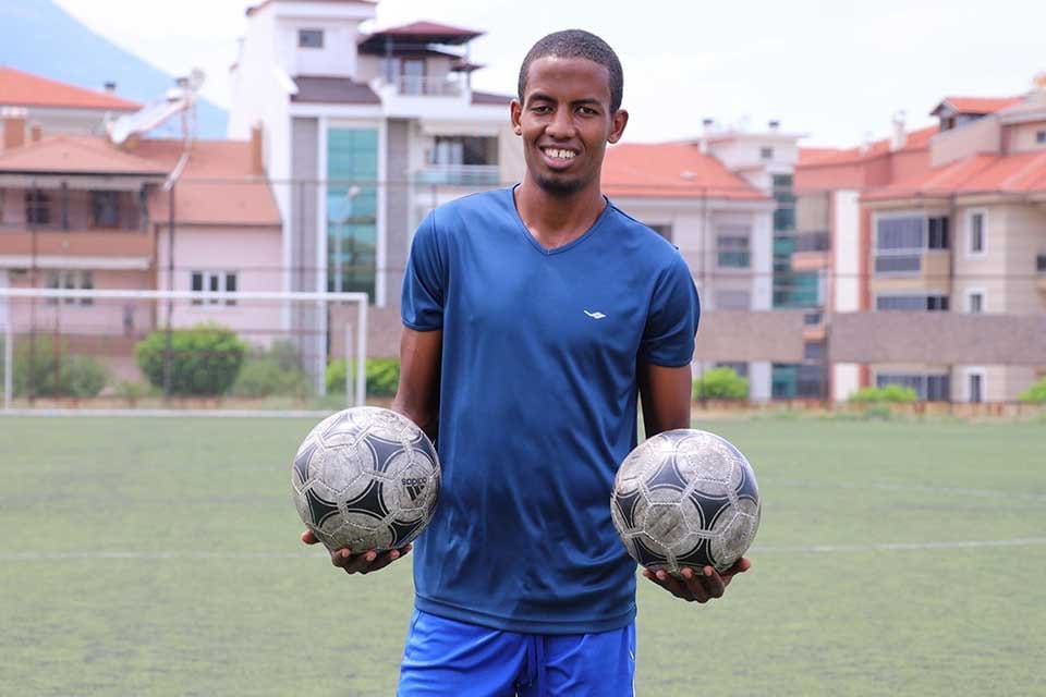 Kenya'dan T&uuml;rkiye'ye futbolcu olma hayaliyle gelen Abdulselam İbrahim Abdullah (19),