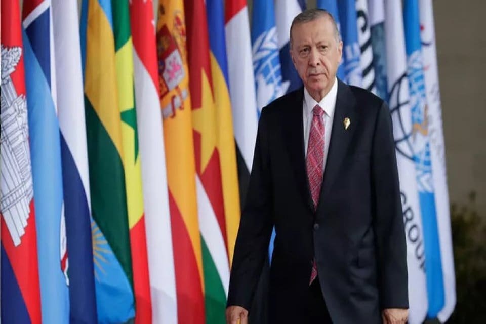 Endonezya'daki G20 Zirvesi'nin sonu&ccedil; bildirgesinde k&uuml;resel gıda g&uuml;venliği i&ccedil;in taahh&uuml;tte