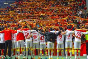 Süper Lig ekiplerinden Göztepe'de 3'ü futbolcu, 4 kişinin Kovid-19 testi