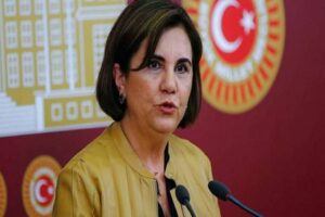 CHP'den ayrılarak Memleket Partisi'nin kurucuları arasına giren ve ge&ccedil;en yılın