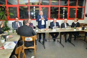 ESBAŞ ve BASBAŞ CEO'su Faruk G&uuml;ler, &ldquo;4 serbest b&ouml;lgeyle İzmir,