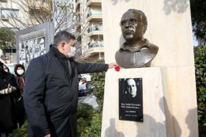 Gazeteci-yazar Uğur Mumcu, ölümünün 29. yıldönümünde "Adalet ve Demokrasi Haftası"