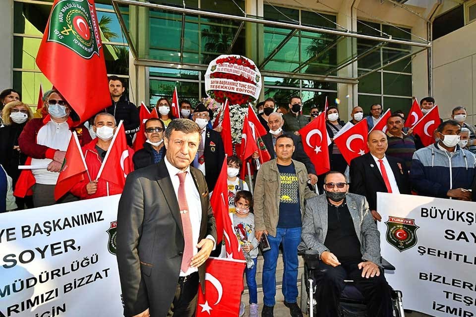 İzmir&rsquo;deki gazi ve şehit yakınları, Sosyal Hizmetler Dairesi Başkanlığı b&uuml;nyesinde