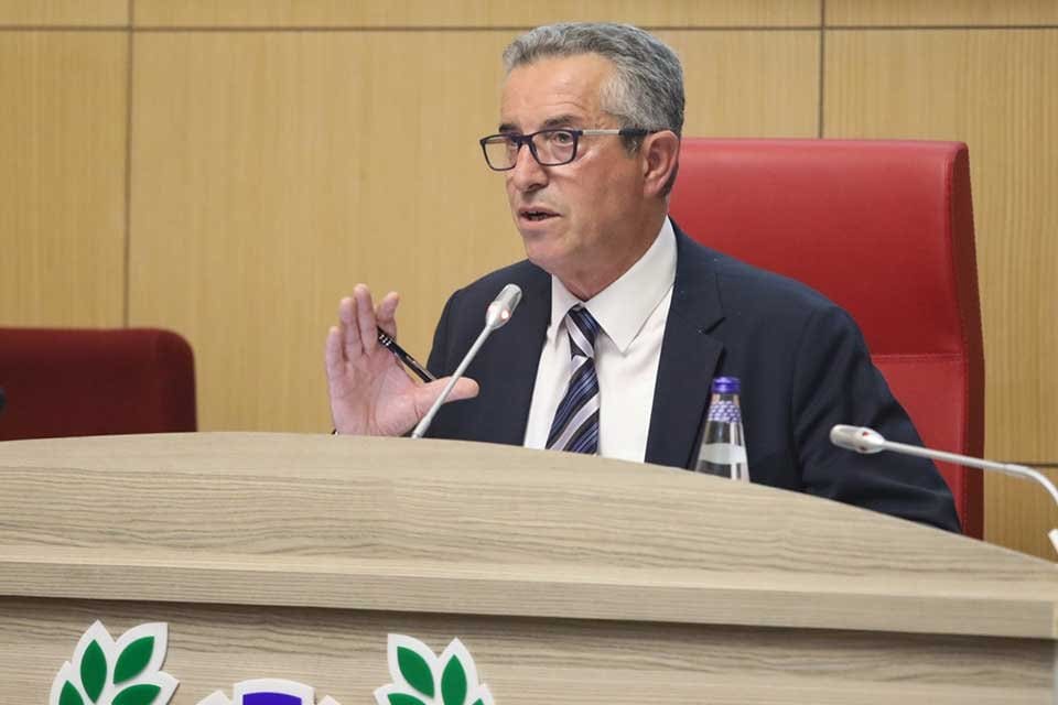 Başkan Halil Arda y&ouml;netiminde toplanan Gaziemir Belediye Meclisi, 2022 yılı