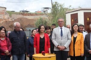 Gaziemir Belediye Başkanı Halil Arda, Emrez Mahallesindeki Eski Kurşun Fabrikası